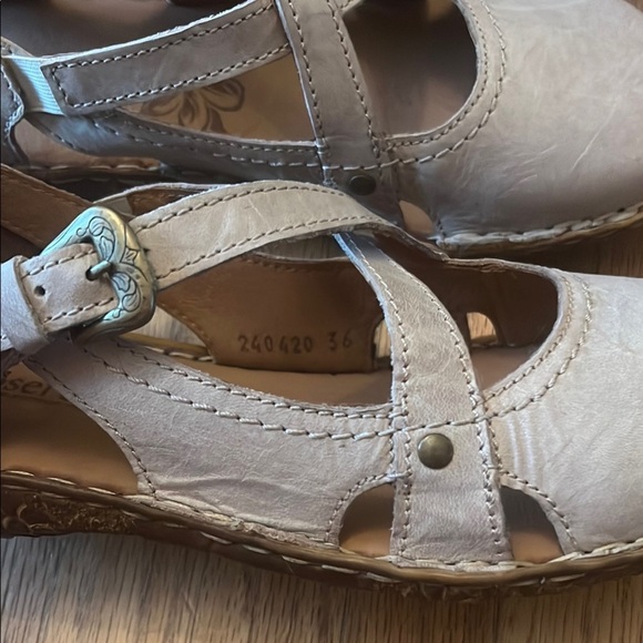 Josef Seibel Tan Rosalie Flats Comfortable Loafers - Picture 3 of 5